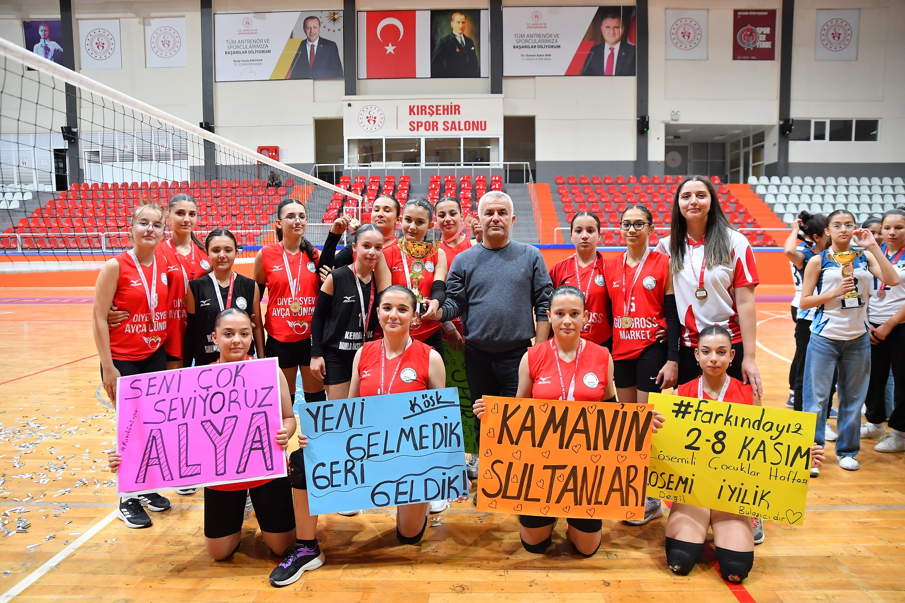 Kızıközüspor Yenilgisiz Şampiyonluğa Ulaştı (2)