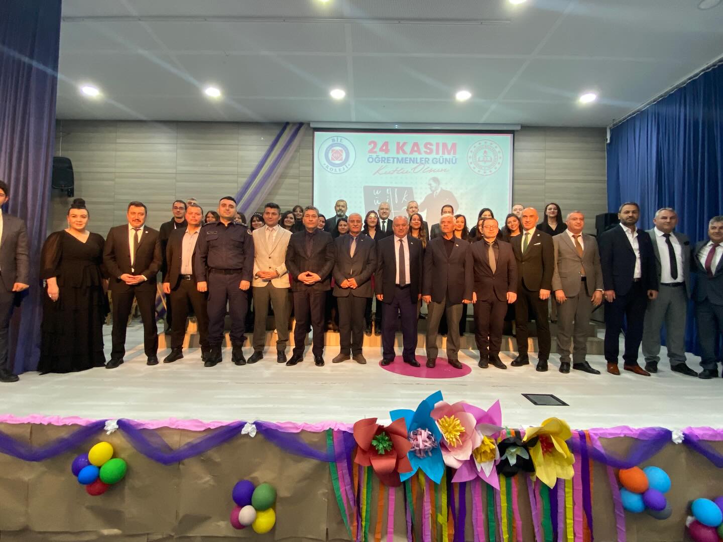 Mucur’da Öğretmenler Günü’nde Öğrencilere Ödül