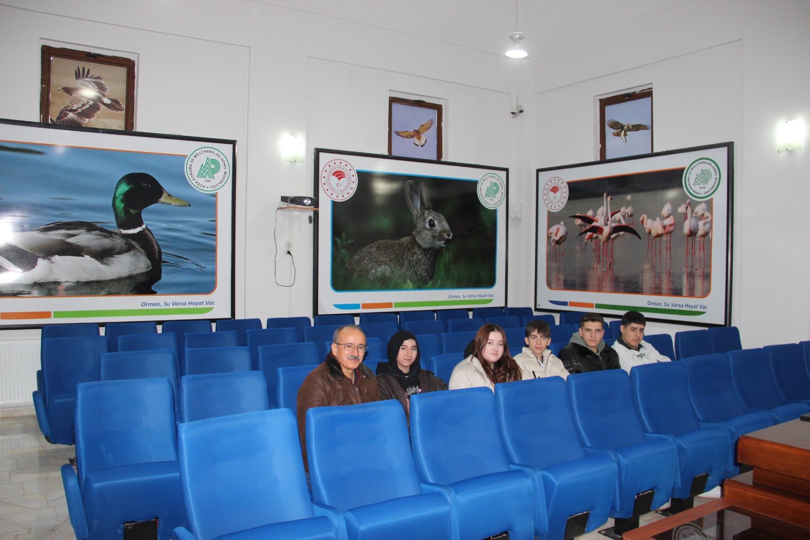 11B Sınıfı Öğrencileri Tabiat Müzesini Gezdi