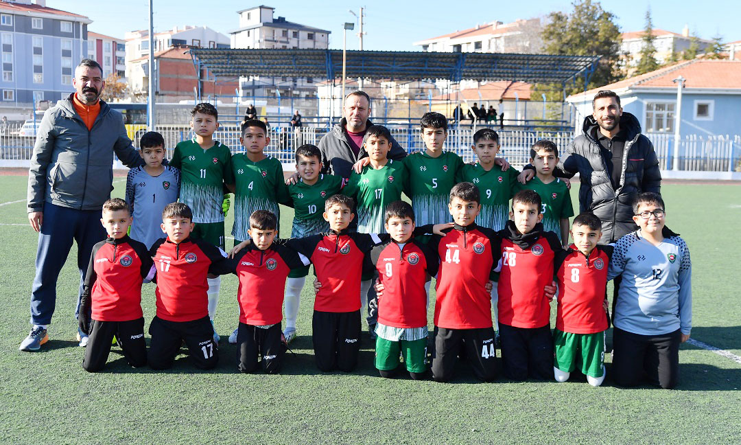 Ahi Evran, Mucur Ve Minik Kramponlar Zirvede Yer Alıyor (3)