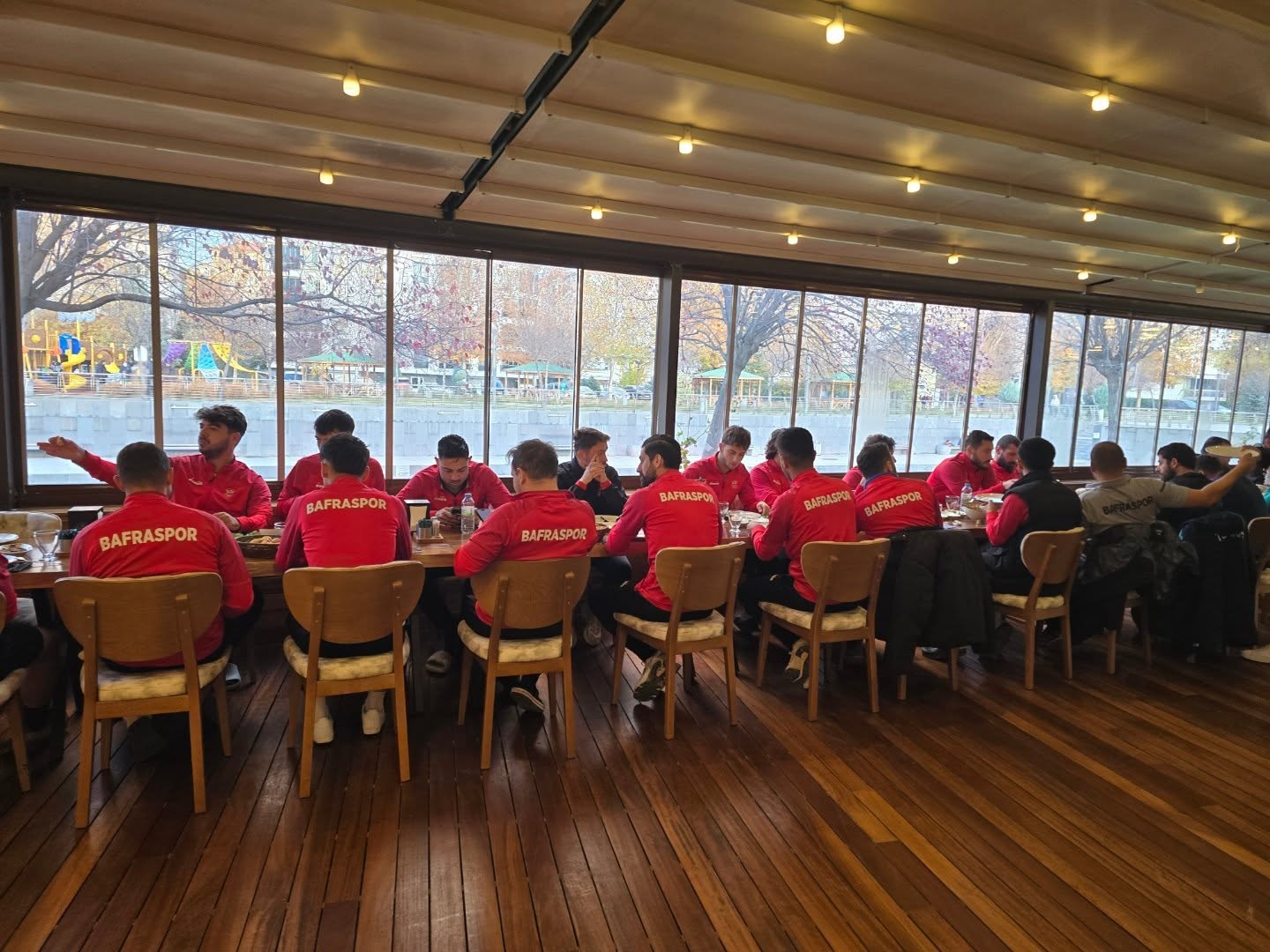 Bafraspor Kadızade'de Akşam Yemeğinde Bir Araya Geldi (3)