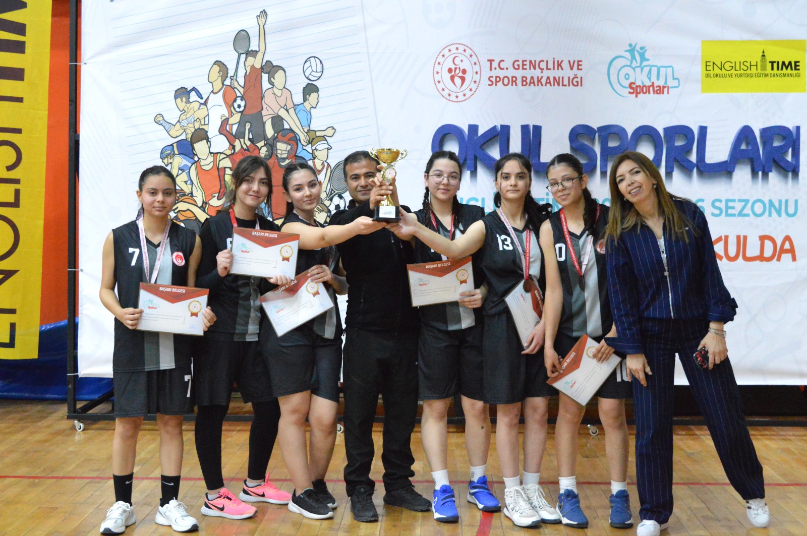 Basketbol Il Birinciliği Müsabakaları Sona Erdi (3)