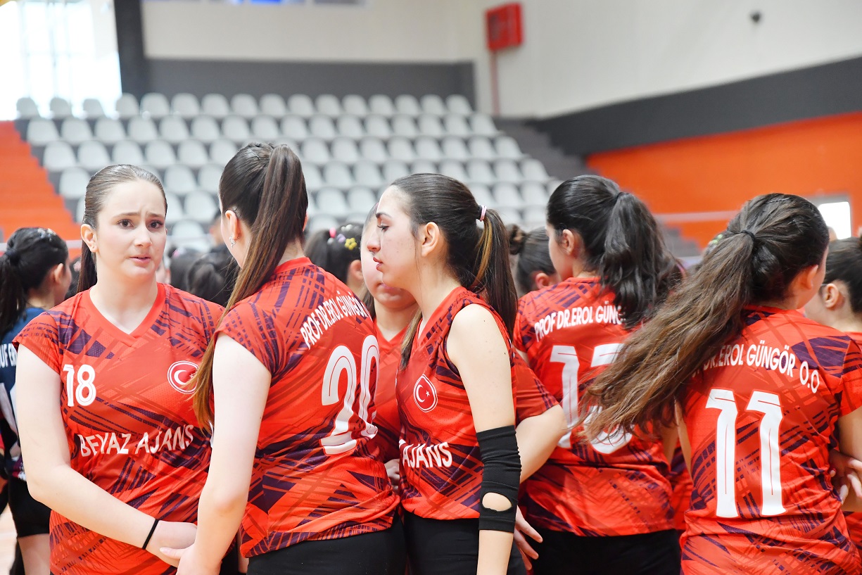 Erol Güngör Ortaokulu’nda Büyük Üzüntü (1)-1