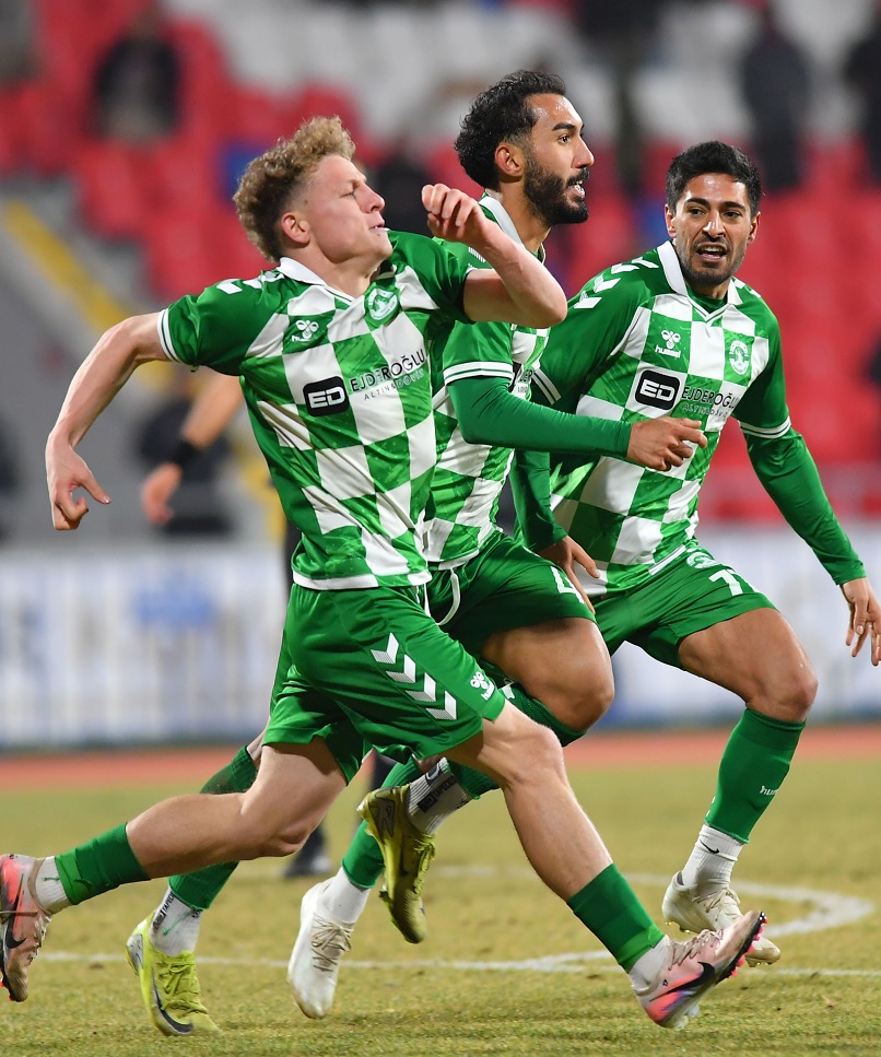 Hedef, Mutlak Galibiyet (1)