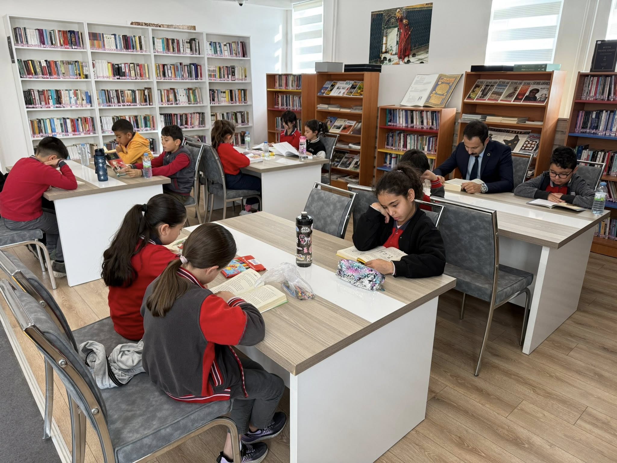 Kaymakam Durdu Yavuz Öğüt, Öğrencilerle Bir Araya Geldi 2