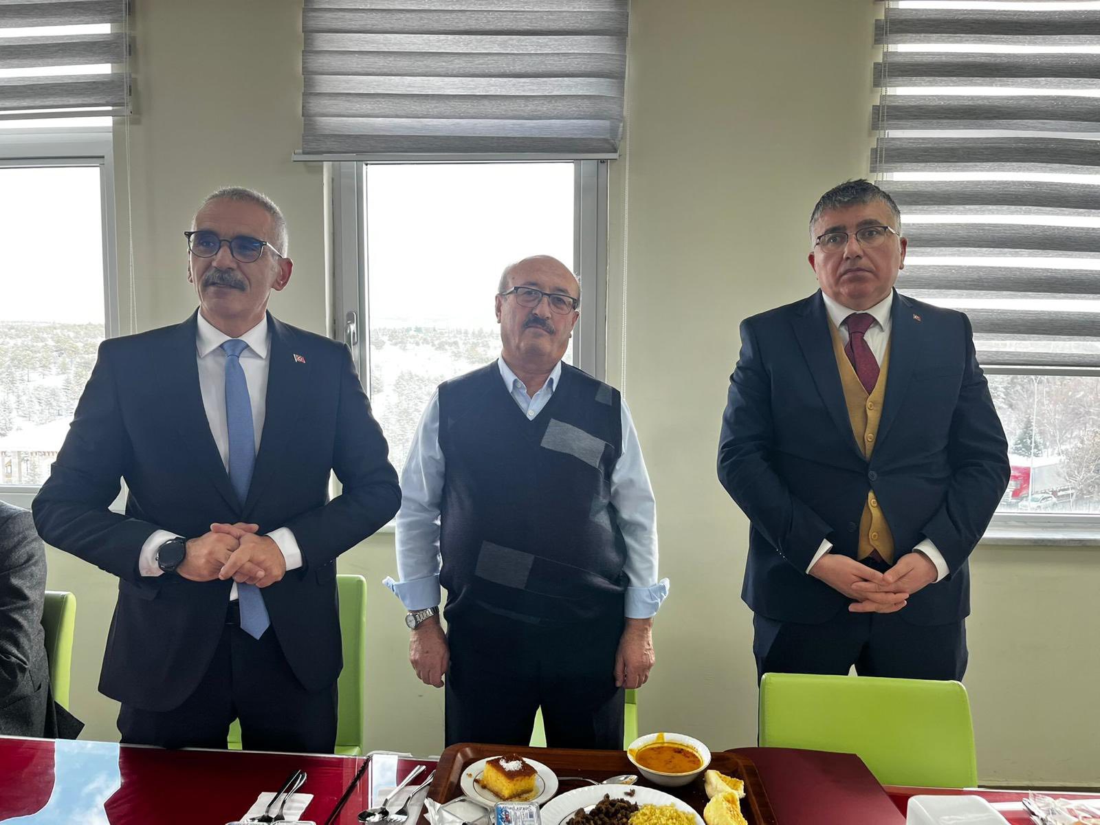 Kırşehir İl Müdürlüğü Personeli Emekliliğe Uğurlandı1