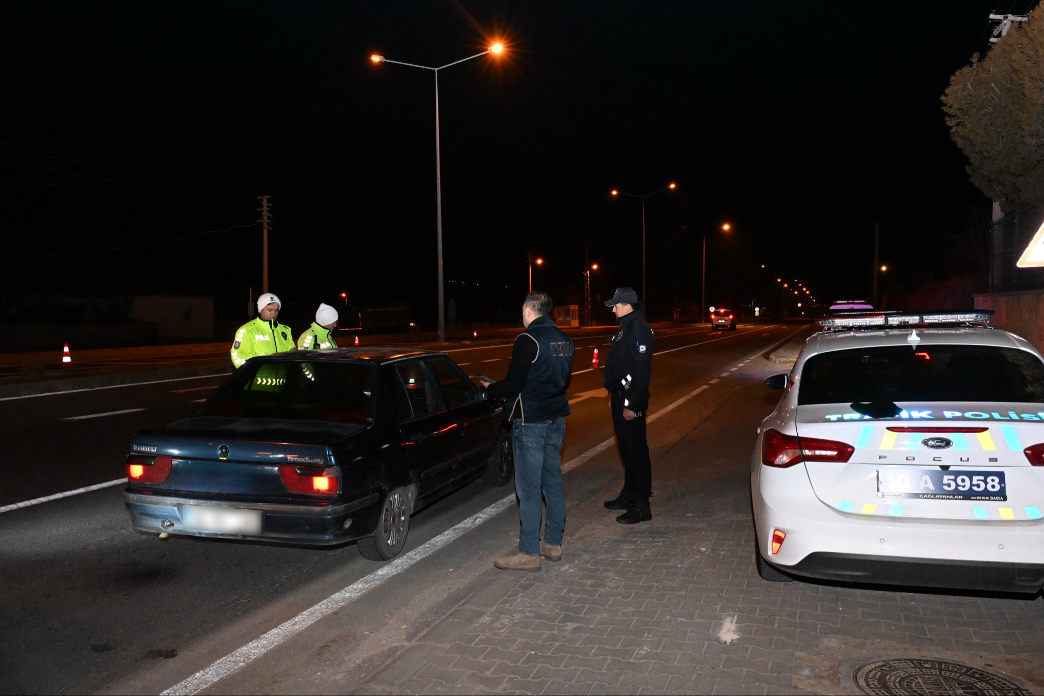 Kırşehir’de Emniyet Gece Gündüz Görevde1