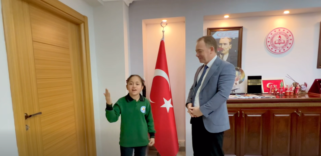 Kırşehir’de Öğrenciden İstiklâl Marşı Talebi