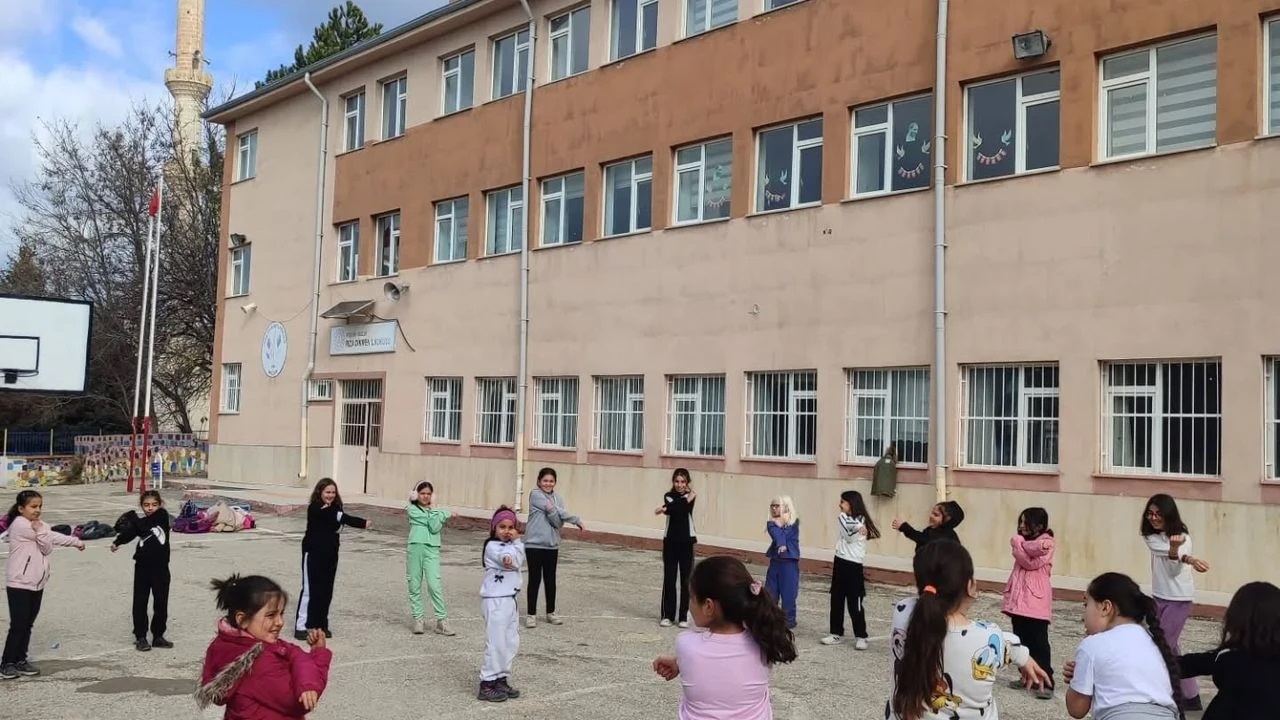 Mucur’da, Spora Erken Yaşta Başlanılıyor (1)