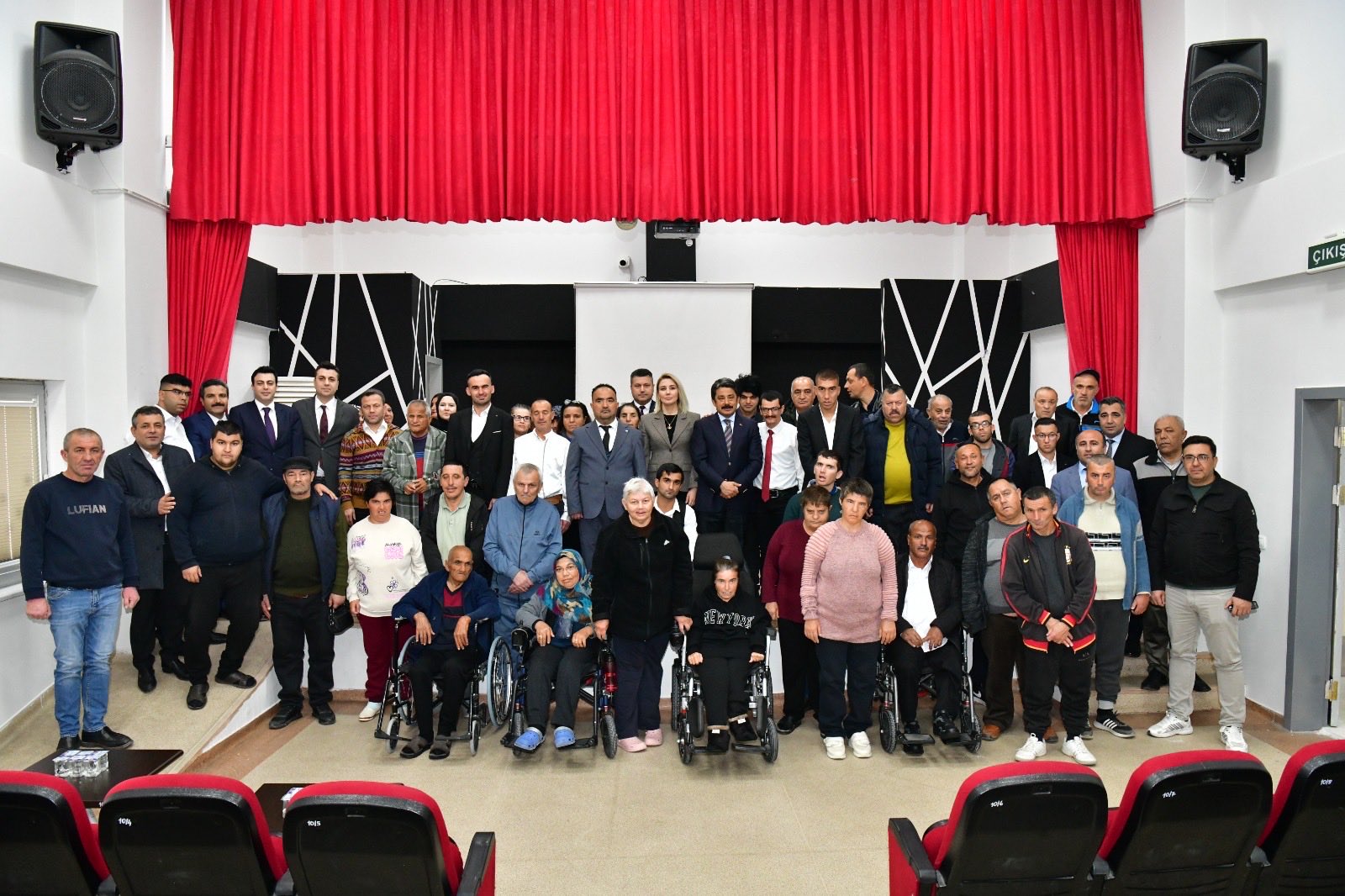 Sevgi Her Engeli Aştı2