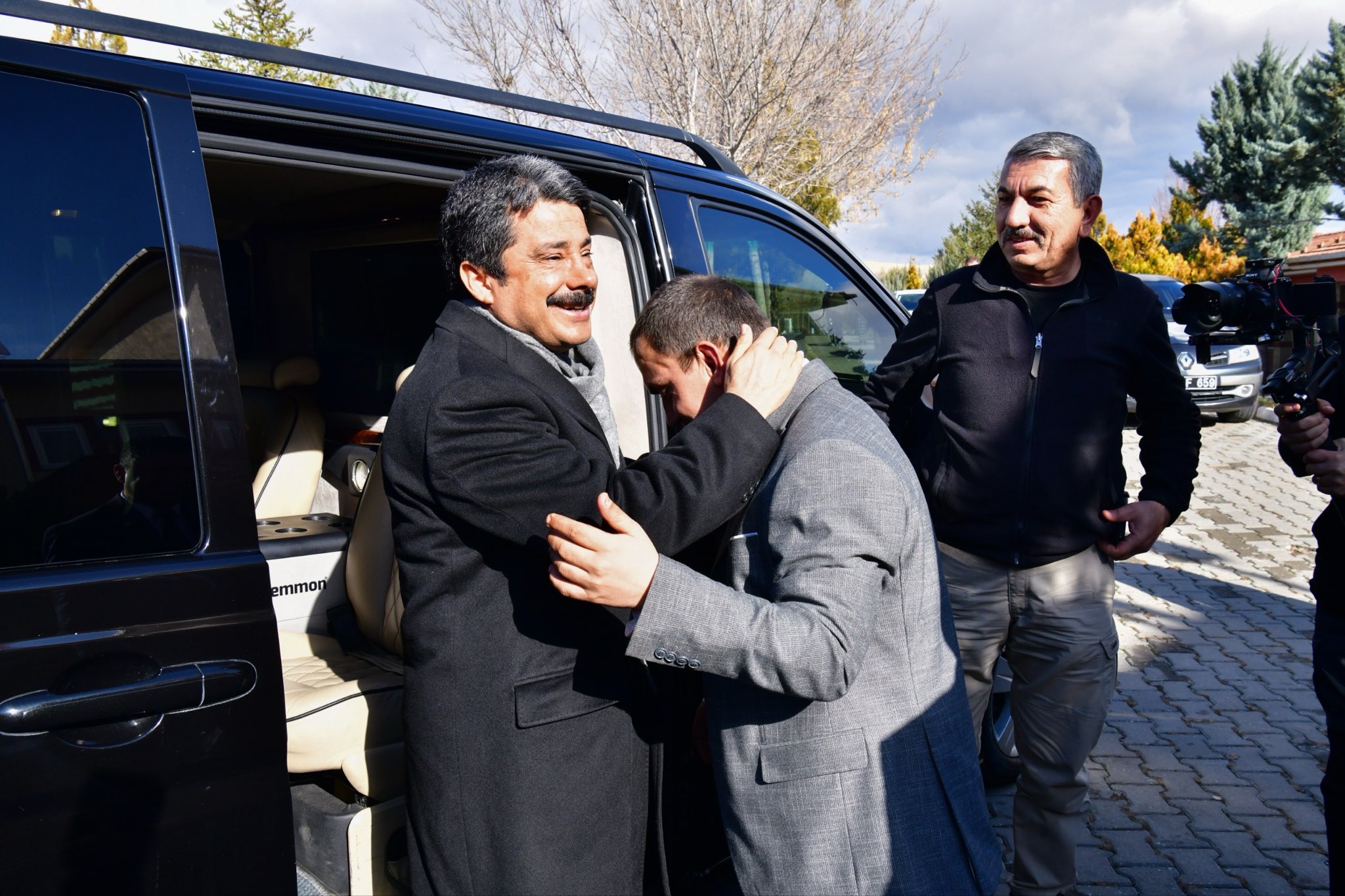 Sevgi Her Engeli Aştı3