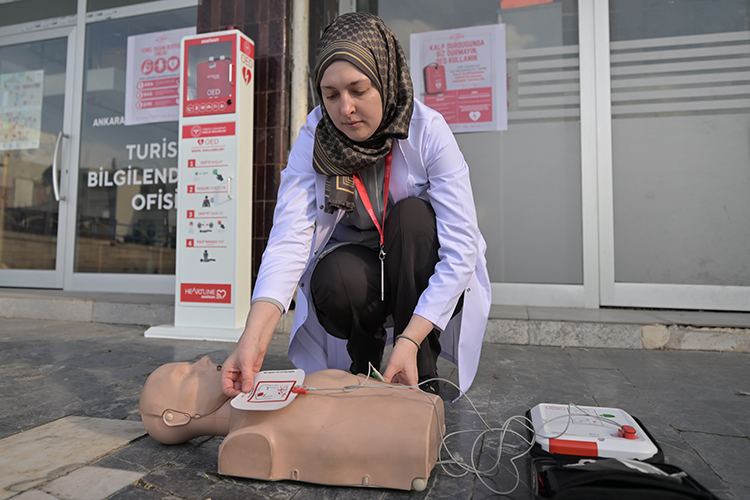 Vatandaşın Kullanabileceği Kalp Cihazı 3