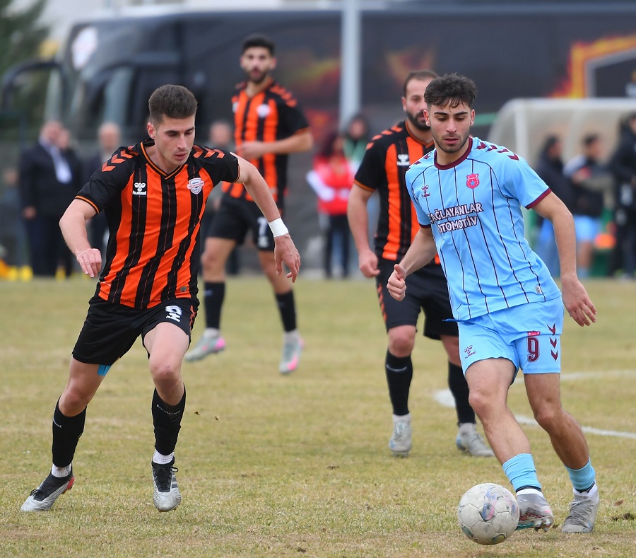 Yetişen Yıldızlar, Düşüşe Geçti (3)