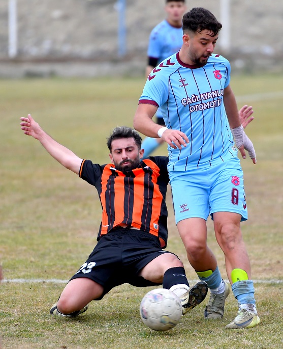 Yetişen Yıldızlar, Turhalspor Deplasmanında Puan Arayacak (3)