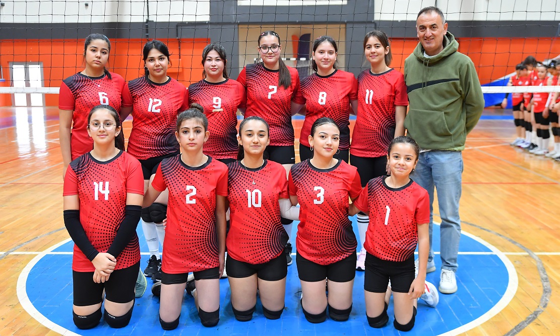 Yıldız Kızlar Voleybolda 8.Hafta Heyecanı! (2)