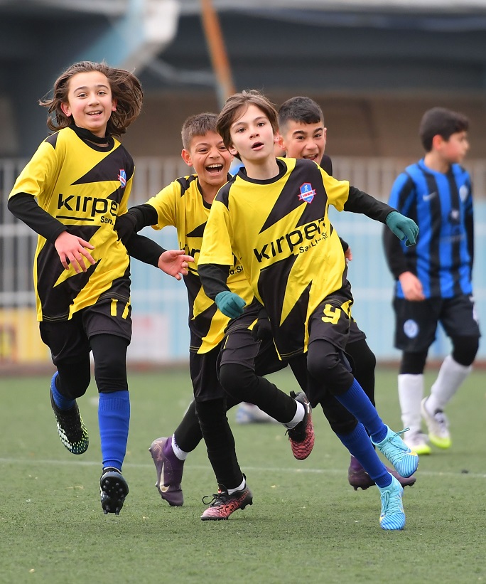 40 Şehirgücüspor Ilk Yarıda Işi Bitirdi 3 (1)