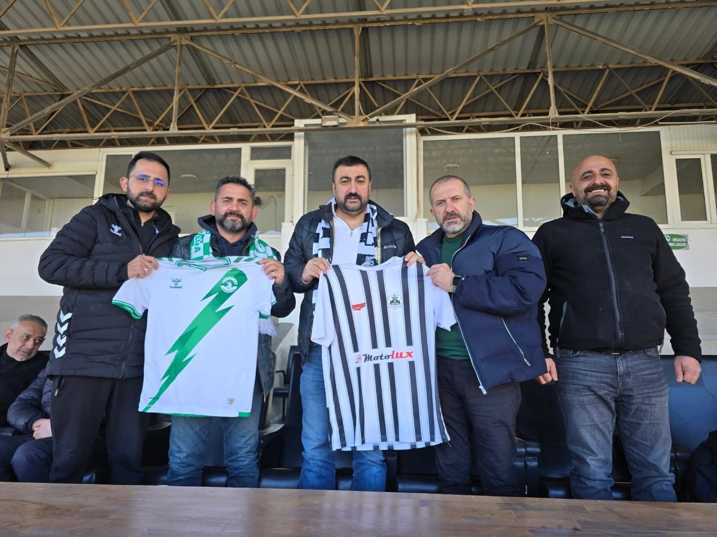 Ahi’de Dostluk Rüzgarları Esti (1)