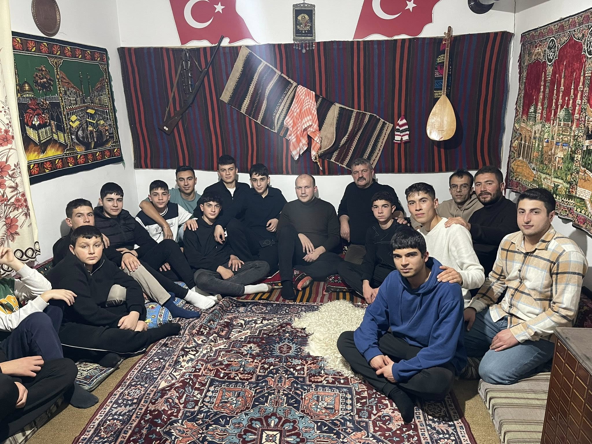 Boztepe Kaymakamı Gençlerle Buluştu