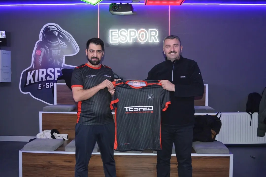 E Spor’da Takımında Dereceye Girenler Ödüllendirildi (4)