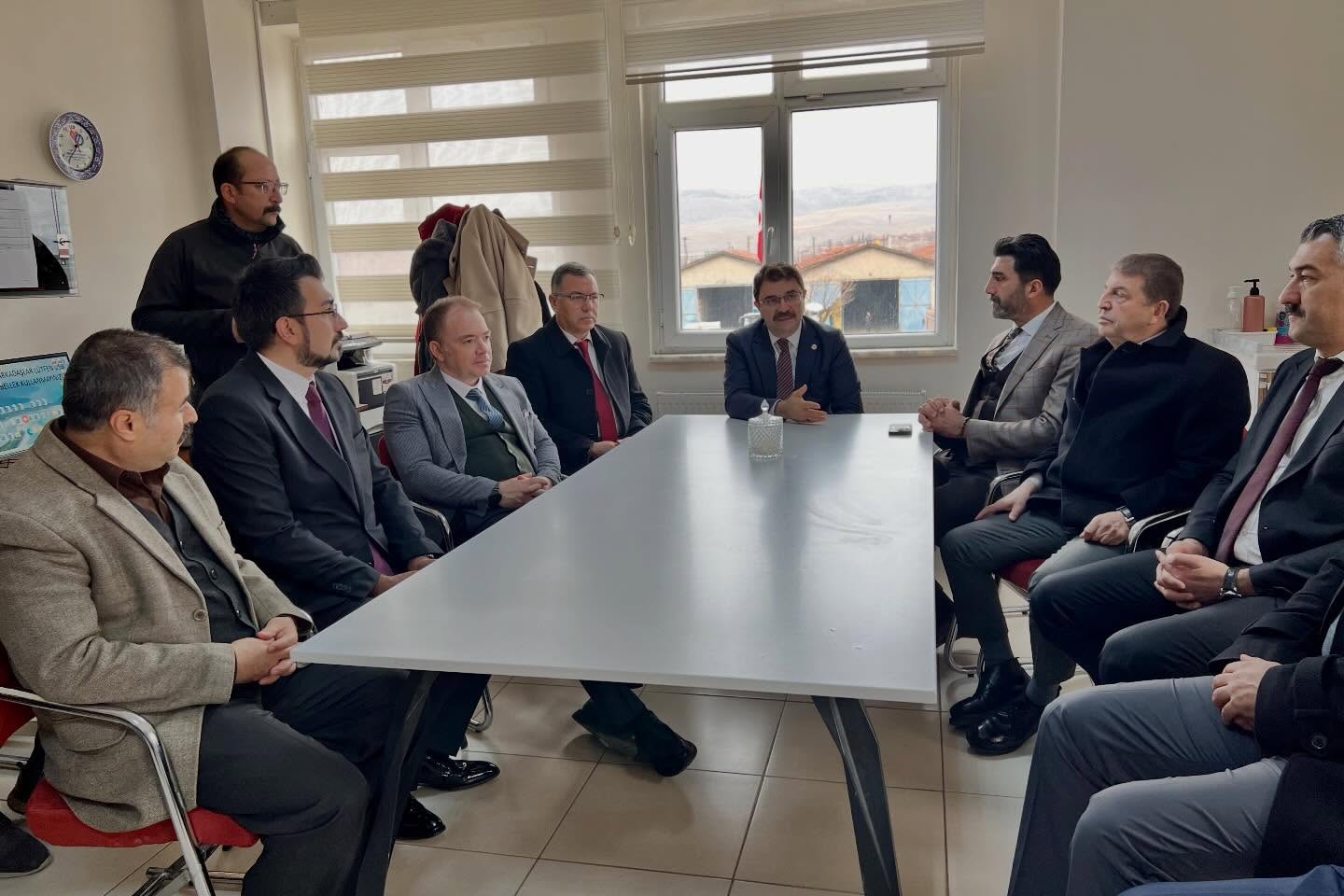 Eğitim Yöneticilerinden Çiçekdağı Ve Yerköy’de Okul Ziyaretleri2