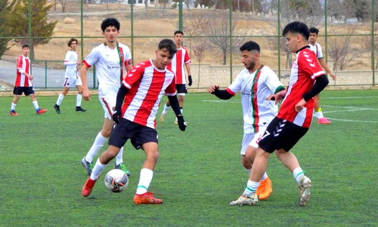 Gençlikspor’dan Şampiyonluk Yürüyüşü 3 1 (1)