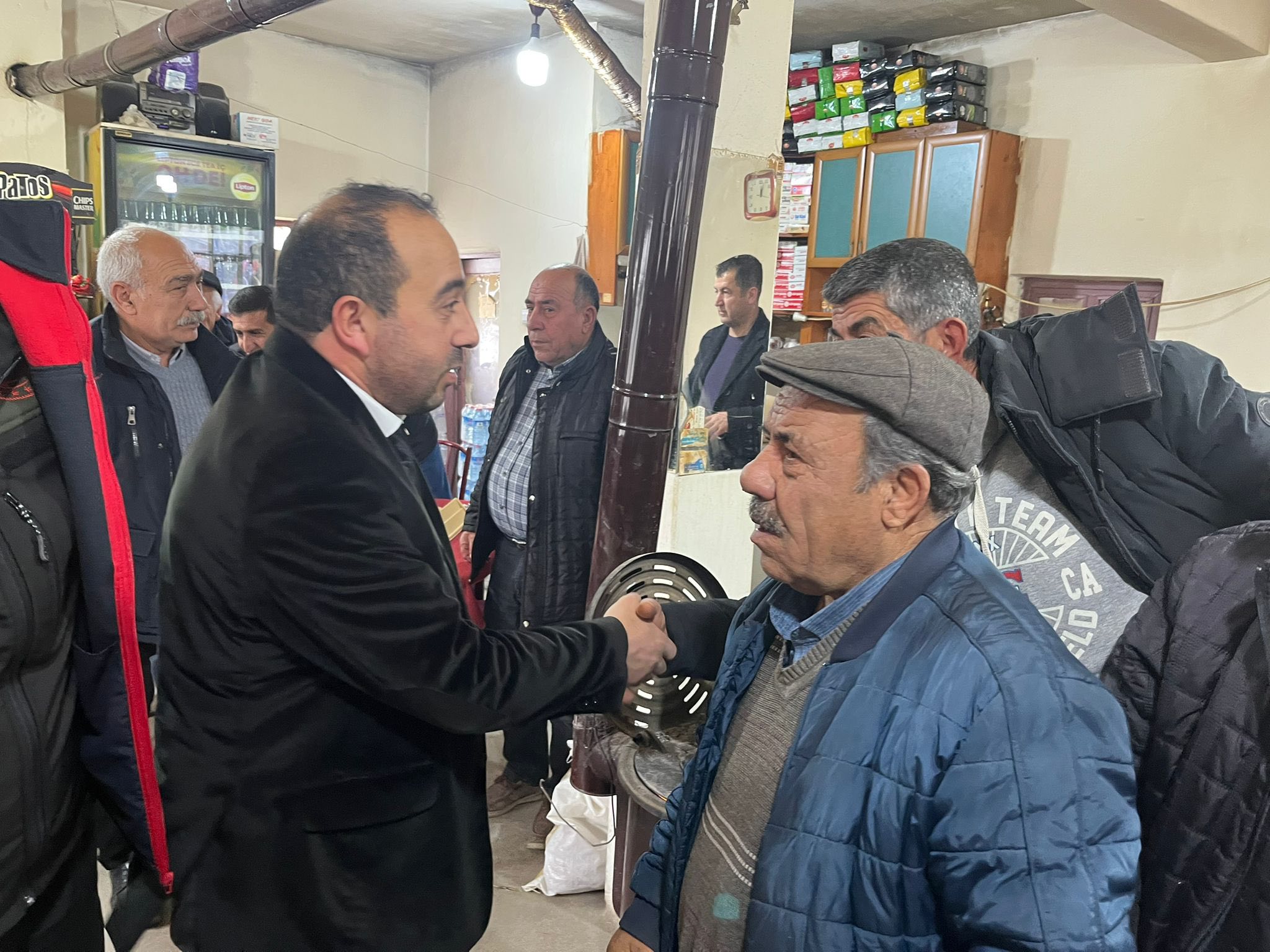 Kırşehir’de Toprağa Emek Veren Üreticilerle Omuz Omuza