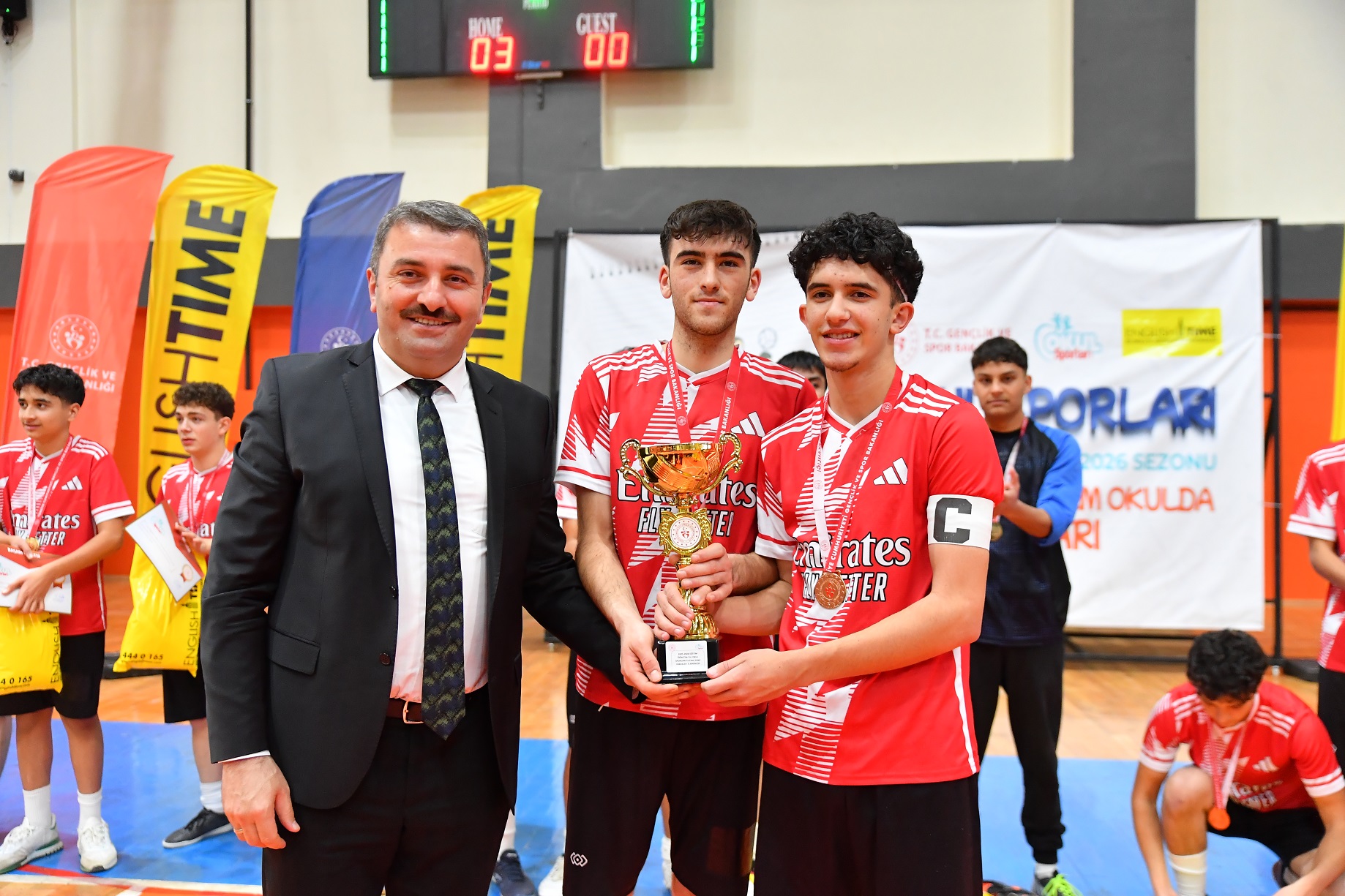 Li̇selerarasi Futsalda Şampi̇yon Yi̇ne Mucur Oldu (1)