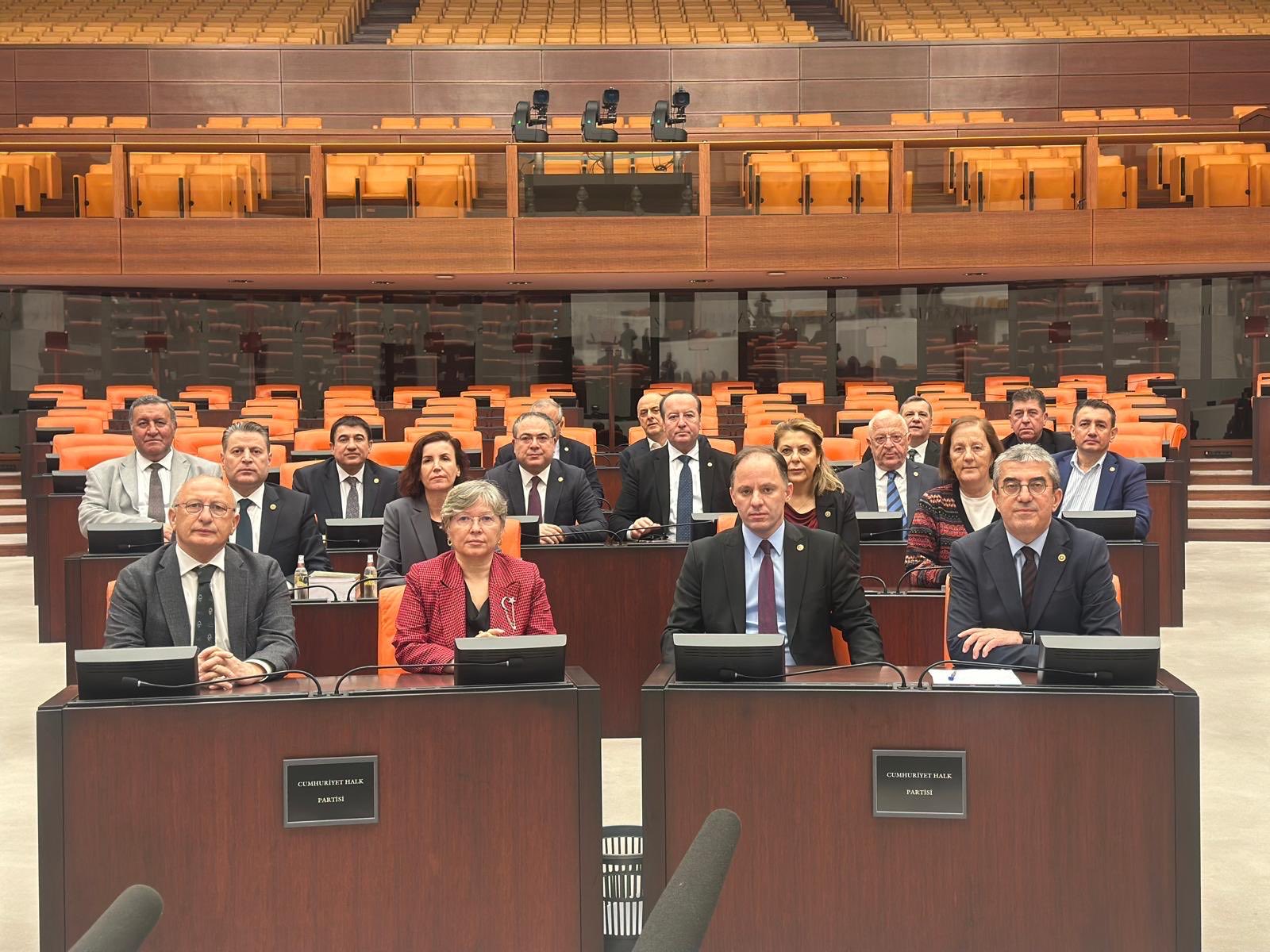 Milletvekili İlhan, Emekliler Için Tbmm’yi Terk Etmiyor!..1