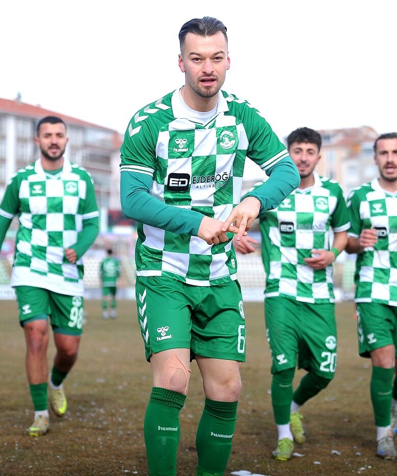 Muhteşem Oyun, Hari̇ka Skor 3 (3)