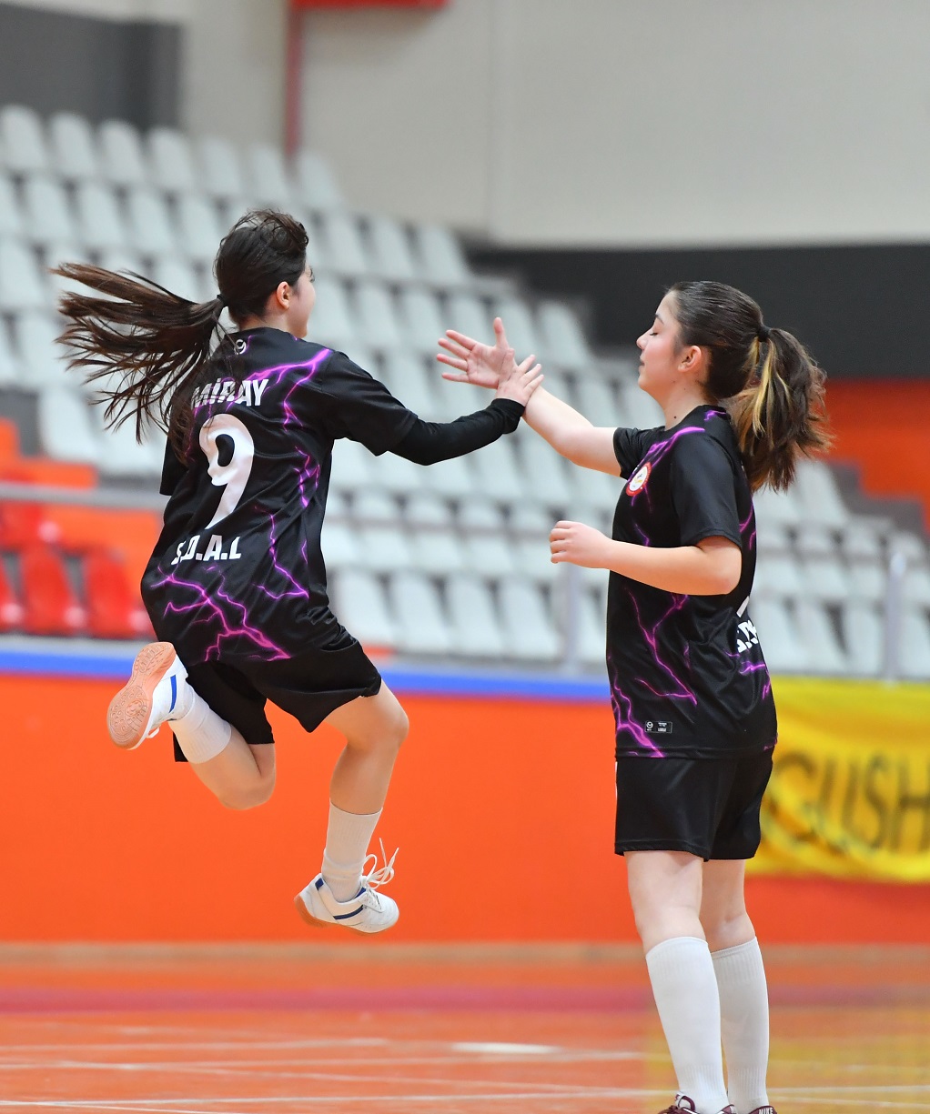 Siddik Demi̇r Güle Oynaya Fi̇nalde 7 (1)