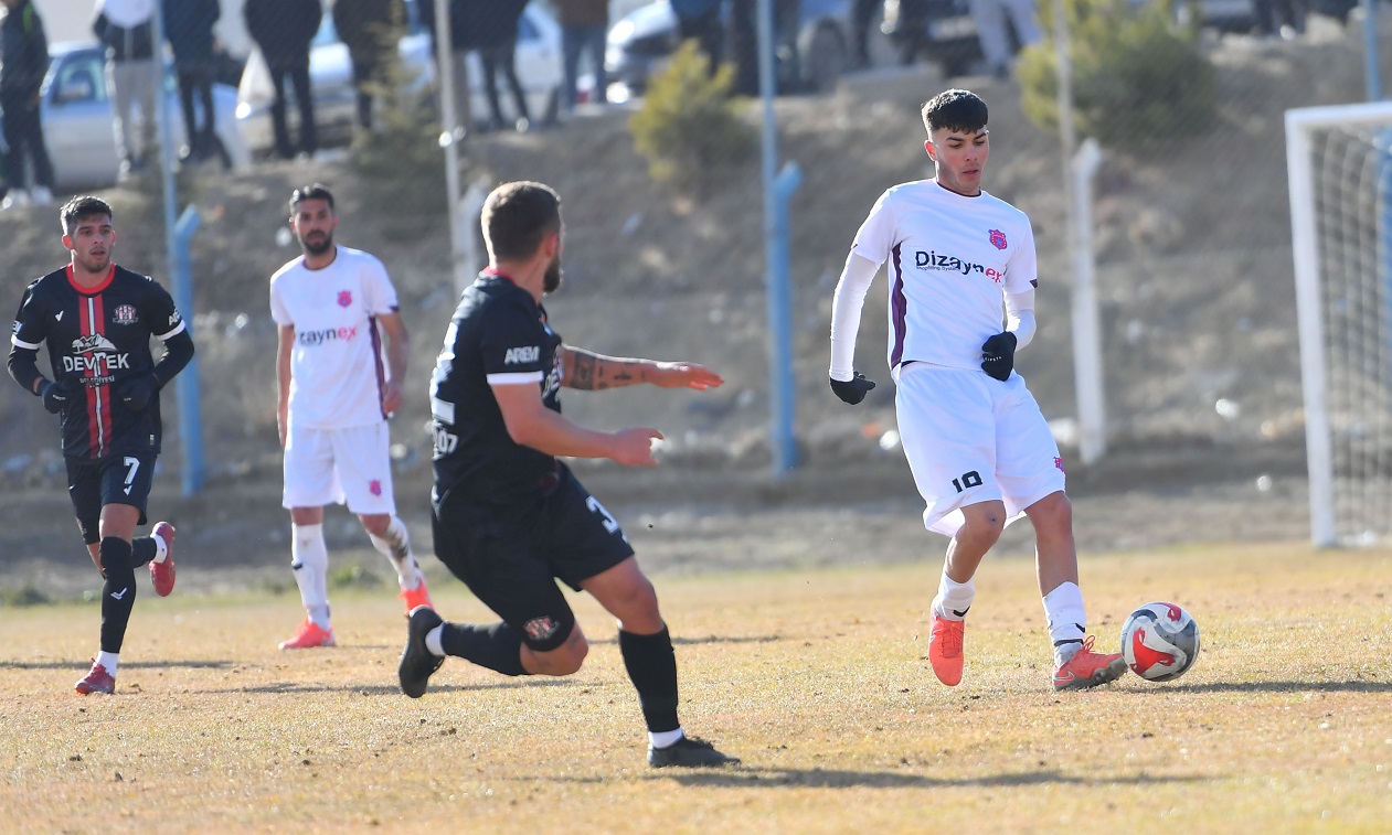 Yetişen Yıldızların Zor Deplasmanı (2)