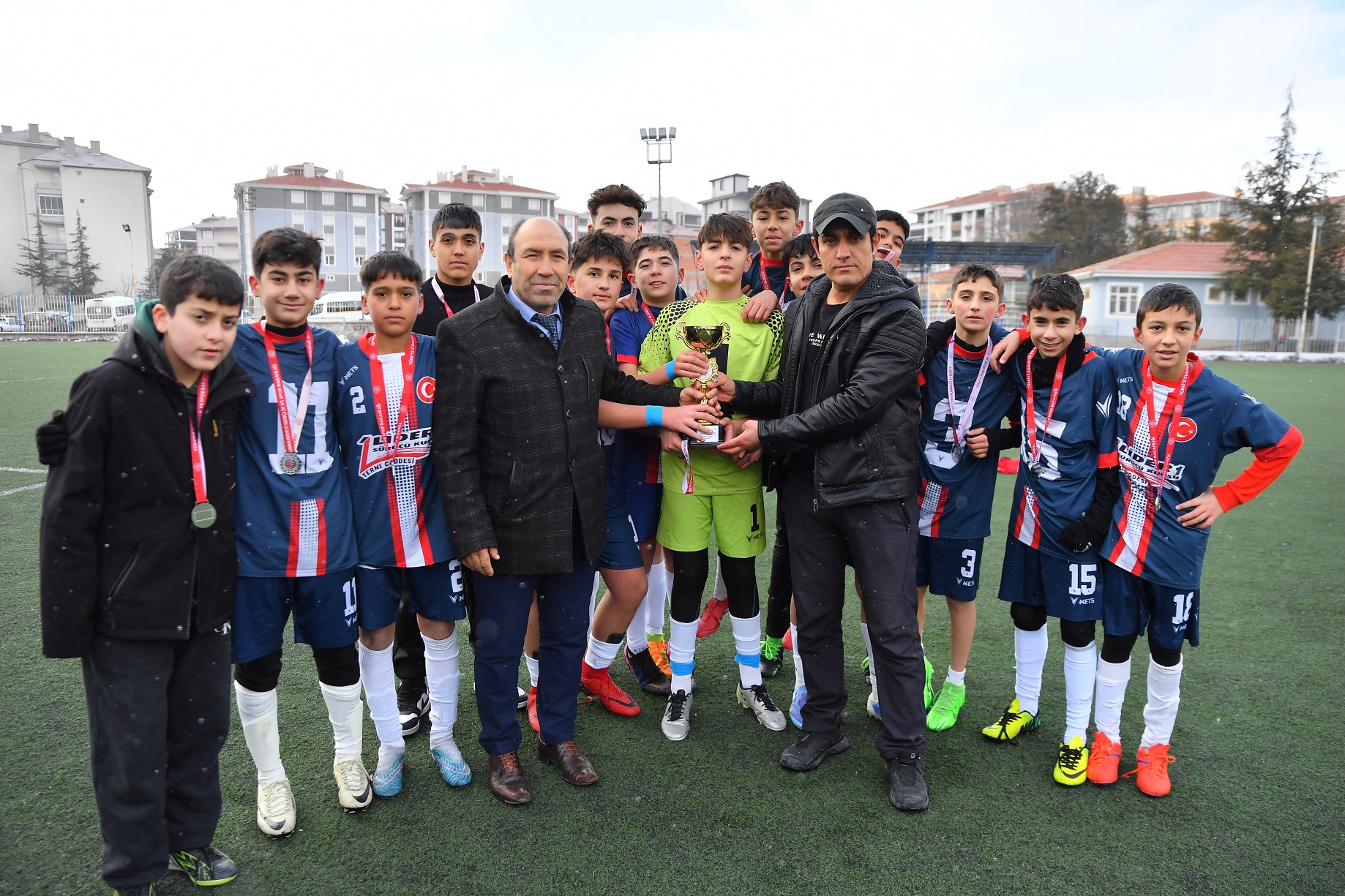 Yunus Emre Ortaokulu İl İkincisi Oldu (3)