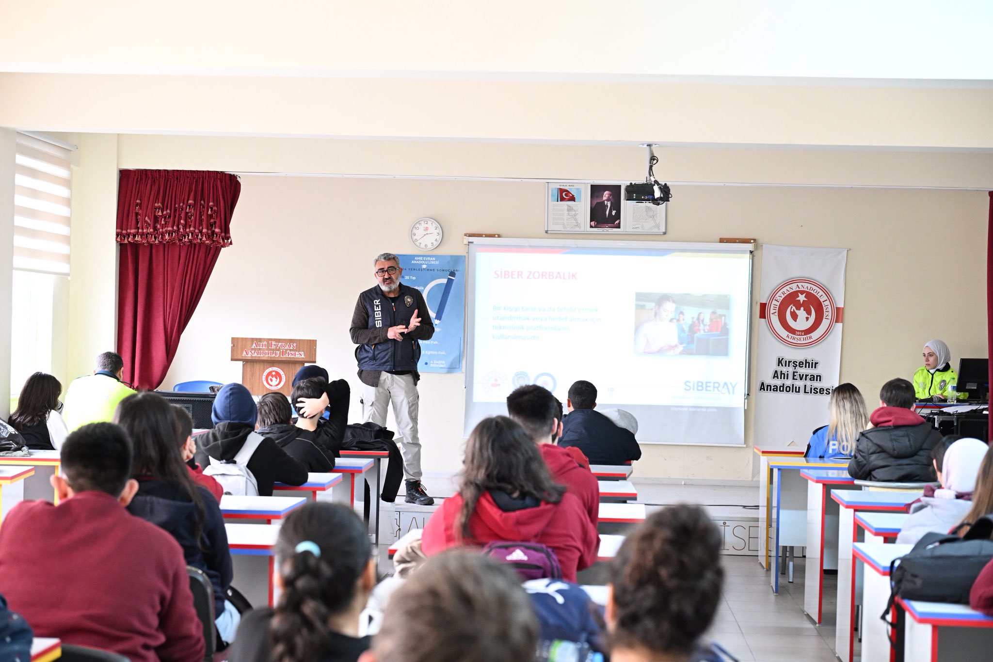 “Bir Kişiyle Buluşmak, Herkese Ulaşmaktır”3