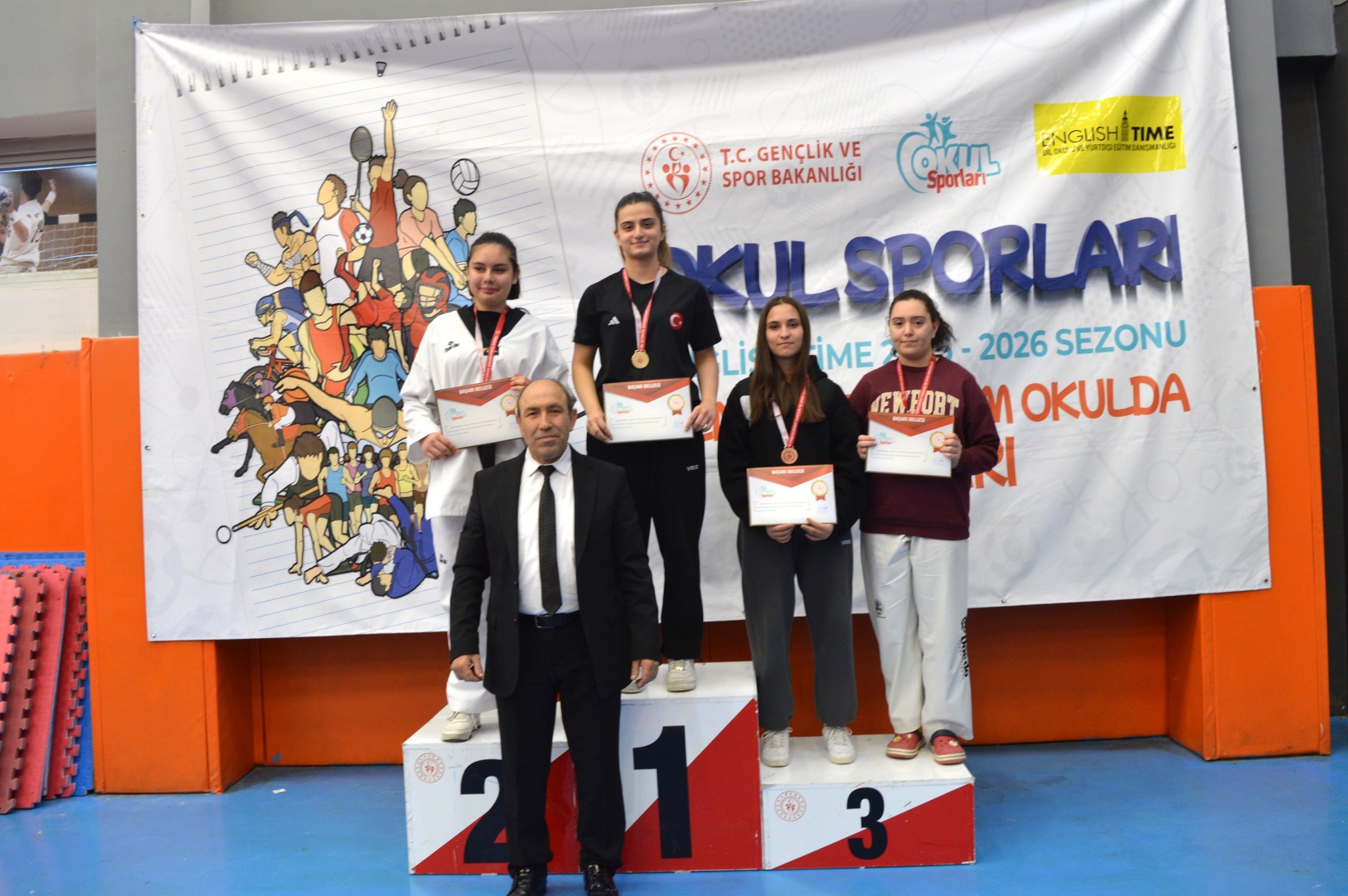 Cacabey Gençlik Merkezi’nde Taekwondo Heyecanı Zirve Yaptı (2)