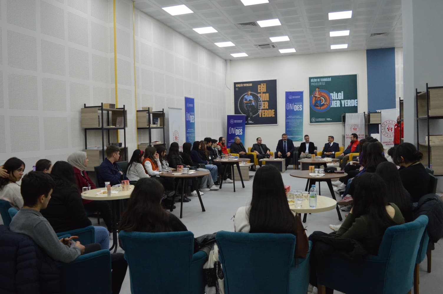 Genç Ofis’te Geleceğe Yön Veren Kariyer Sohbeti (4)