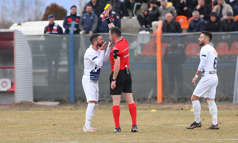 Grubumuzda, Kartlar Havada Uçuştu (2)-1