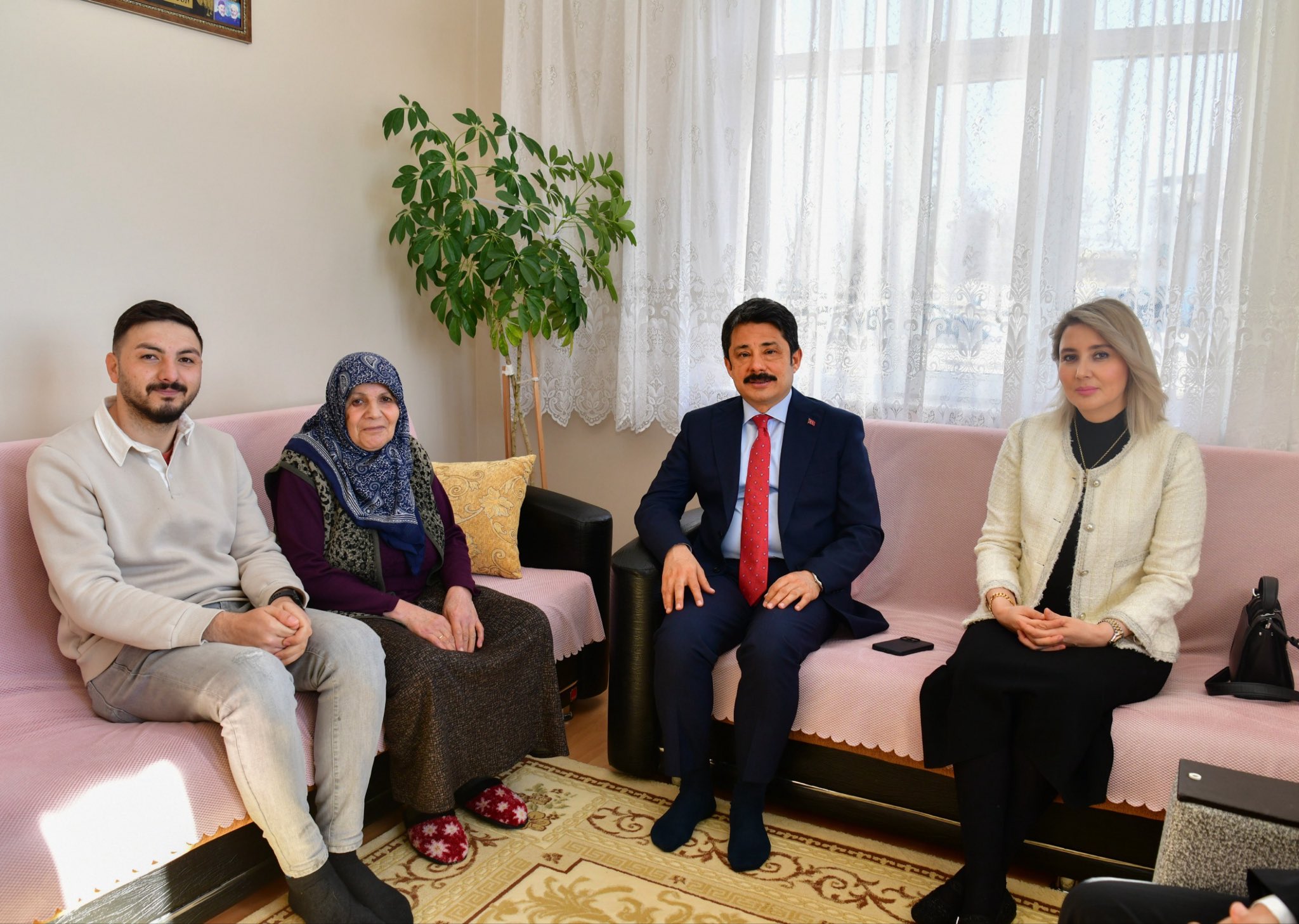 Kırşehirli Şehidin Ailesine Devlet Övünç Madalyası2