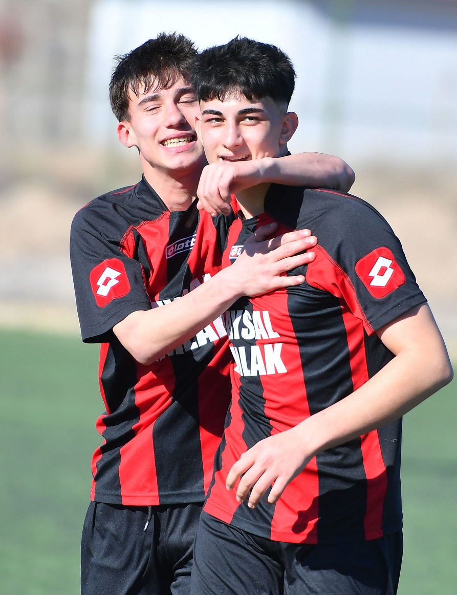 Mehmet Akif Ersoy Lisesi, Lider Tamamladı 7 1 (2)