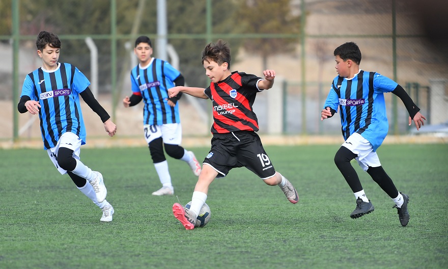 U14’Lerde 3 Maç Cumartesi Günü Oynanacak (1)