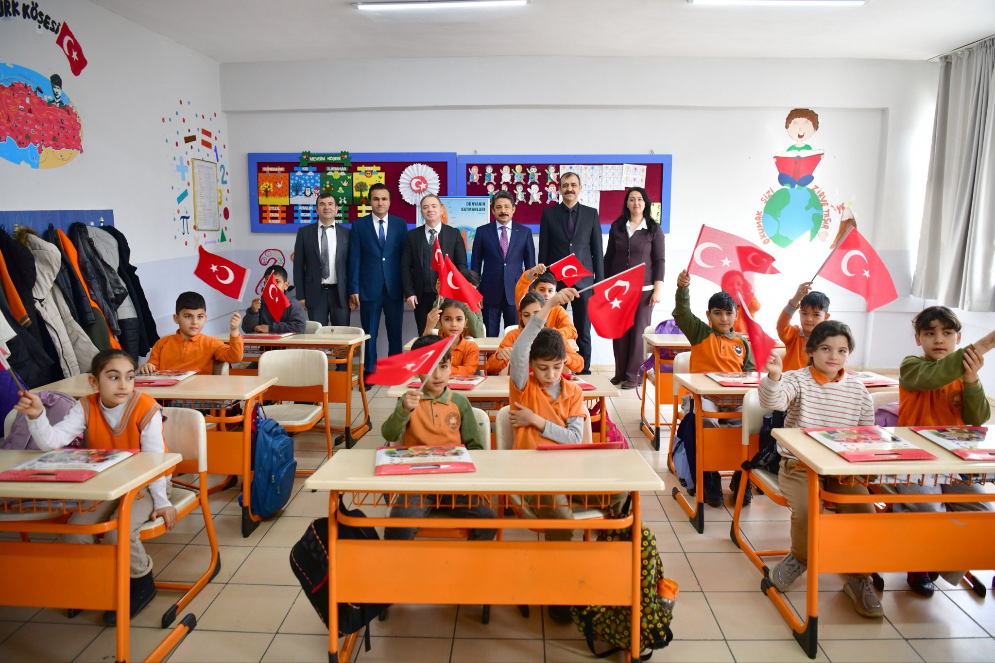 Vali Demiryürek’e Mani Ve Davullu Karşılama2