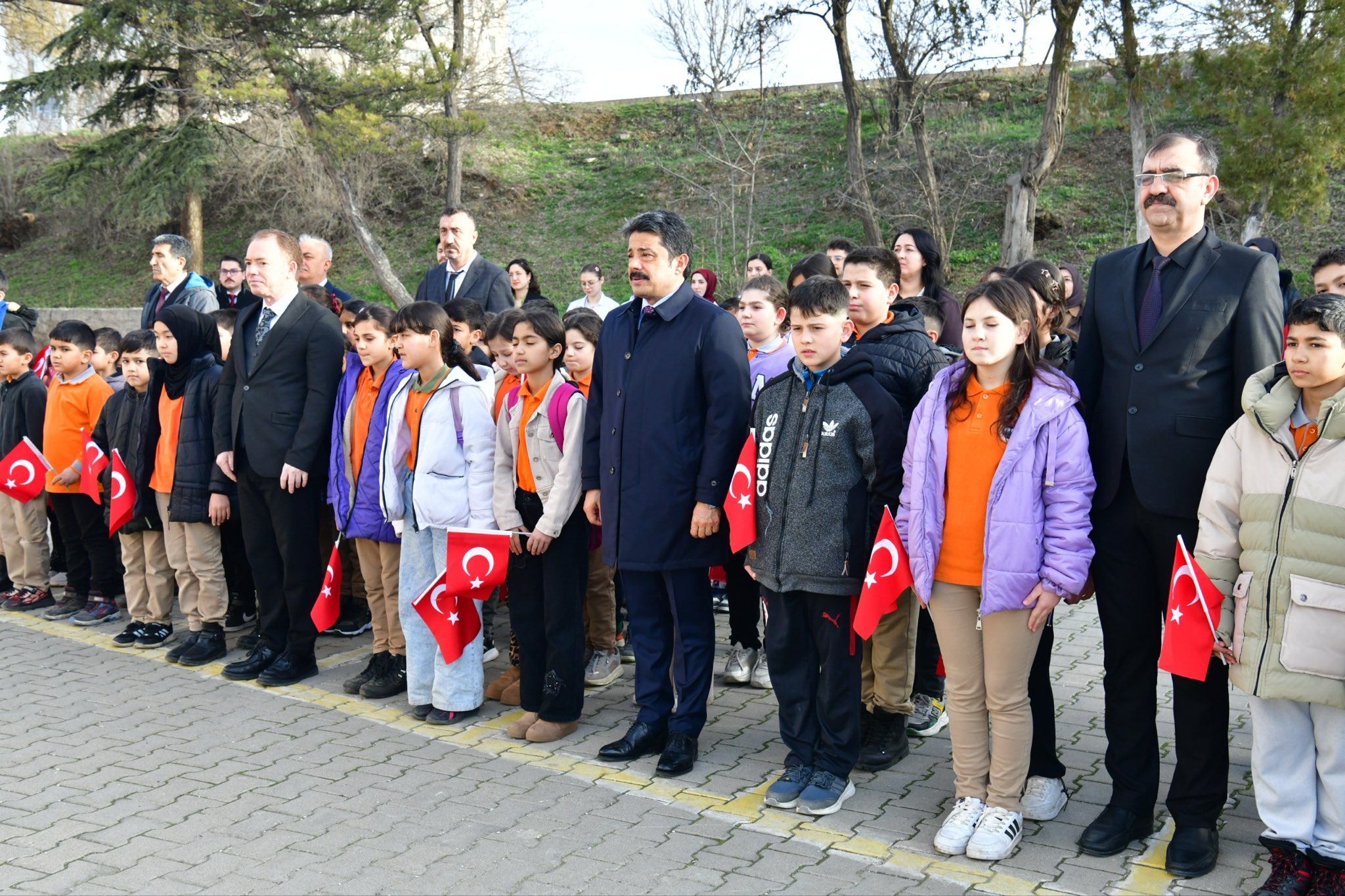 Vali Demiryürek’e Mani Ve Davullu Karşılama3