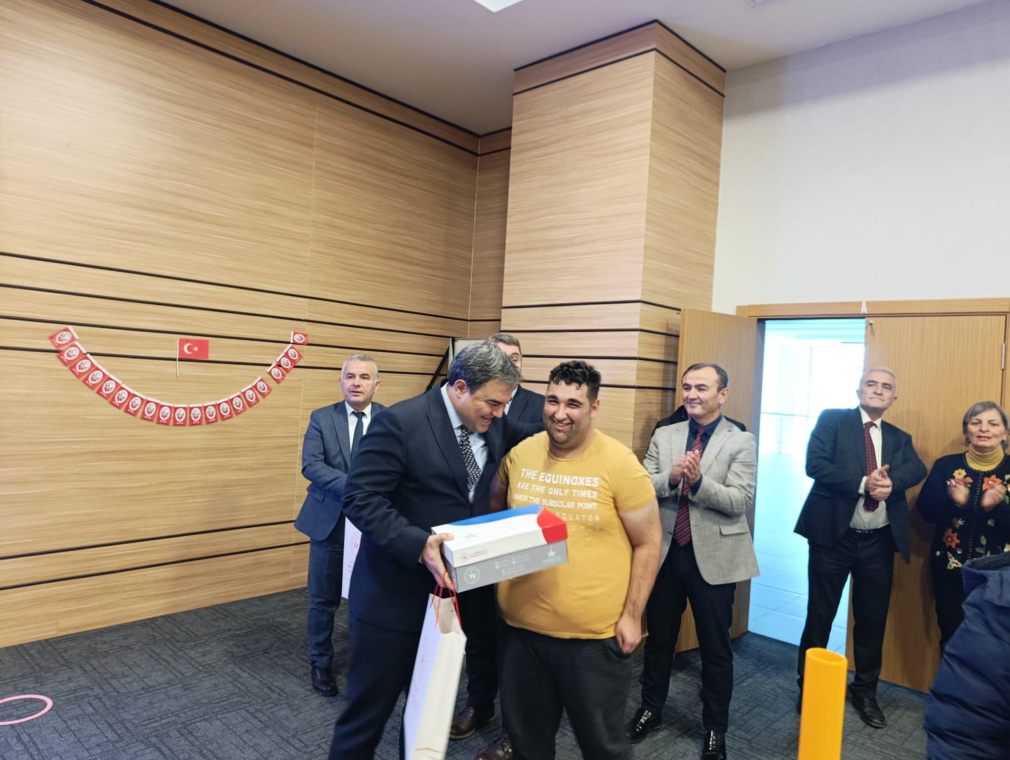 Whatsapp Image 2026 02 10 At 16.45.04