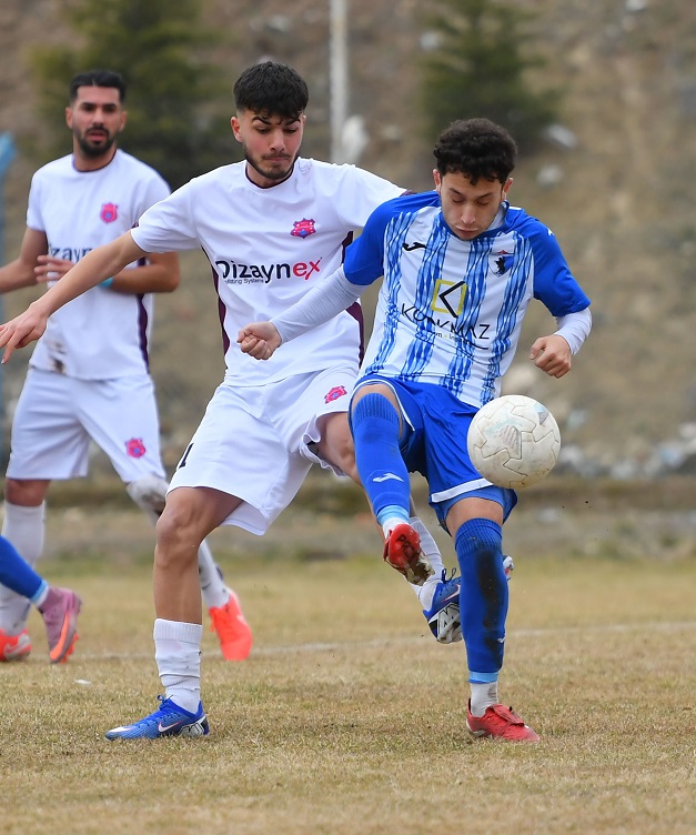 Yetişen Yıldızlar, Galibiyete Hasret (1)