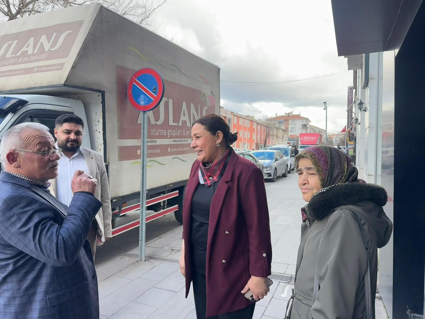 Başkan Ünsal, Kırşehir’de Esnaf Ve Girişimcilerle Buluştu1