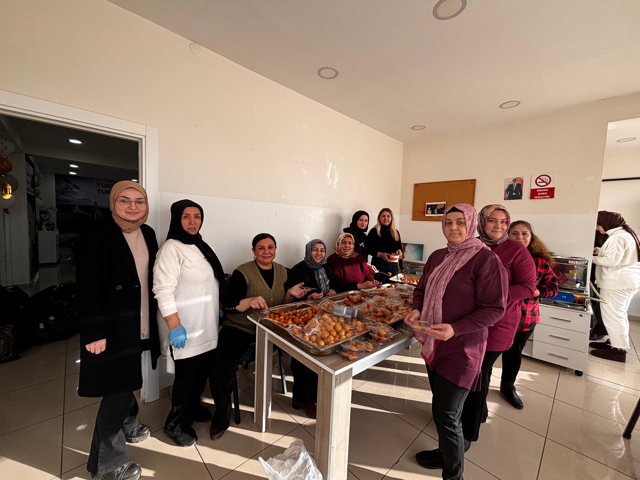 Büyüklerin Duası, Hastaların Şifası İçin Lokmalar Döküldü2