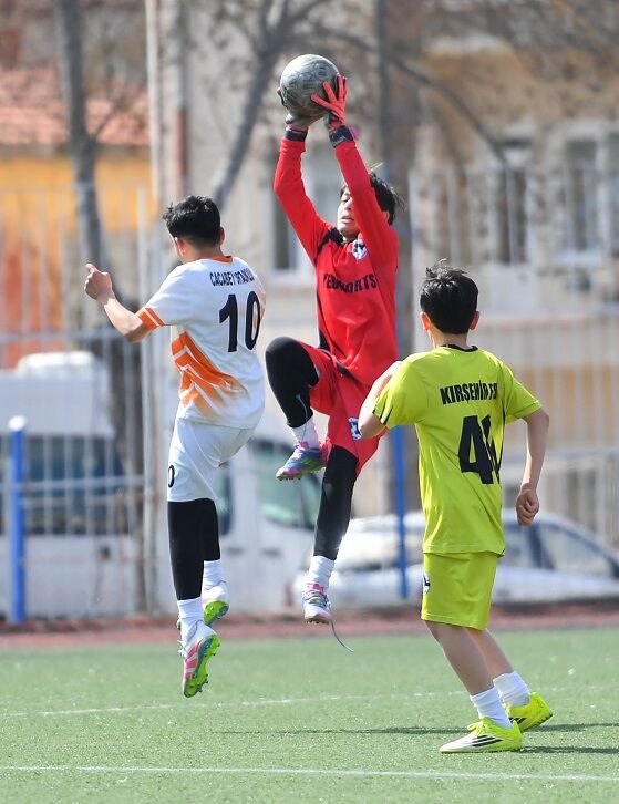 Cacabey Güle Oynaya Fi̇nalde 4 (1)