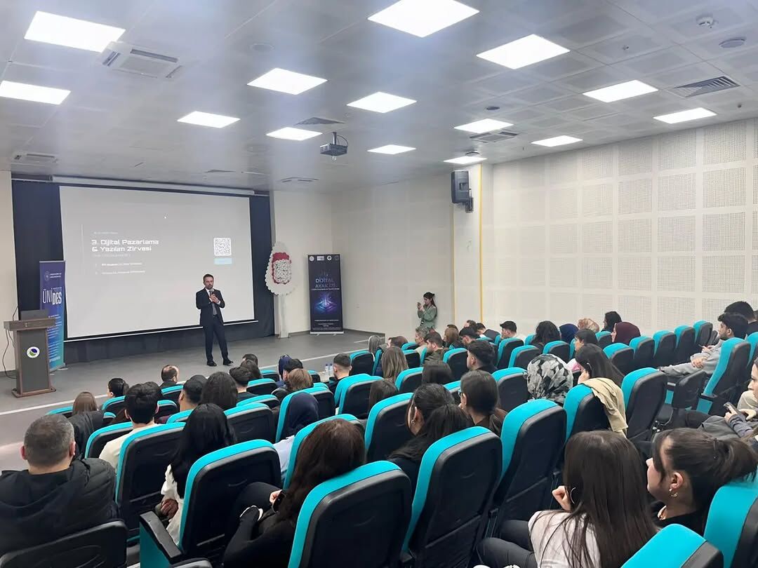 Dijital Pazarlama Zirvesi Kırşehir’de Başladı (2)