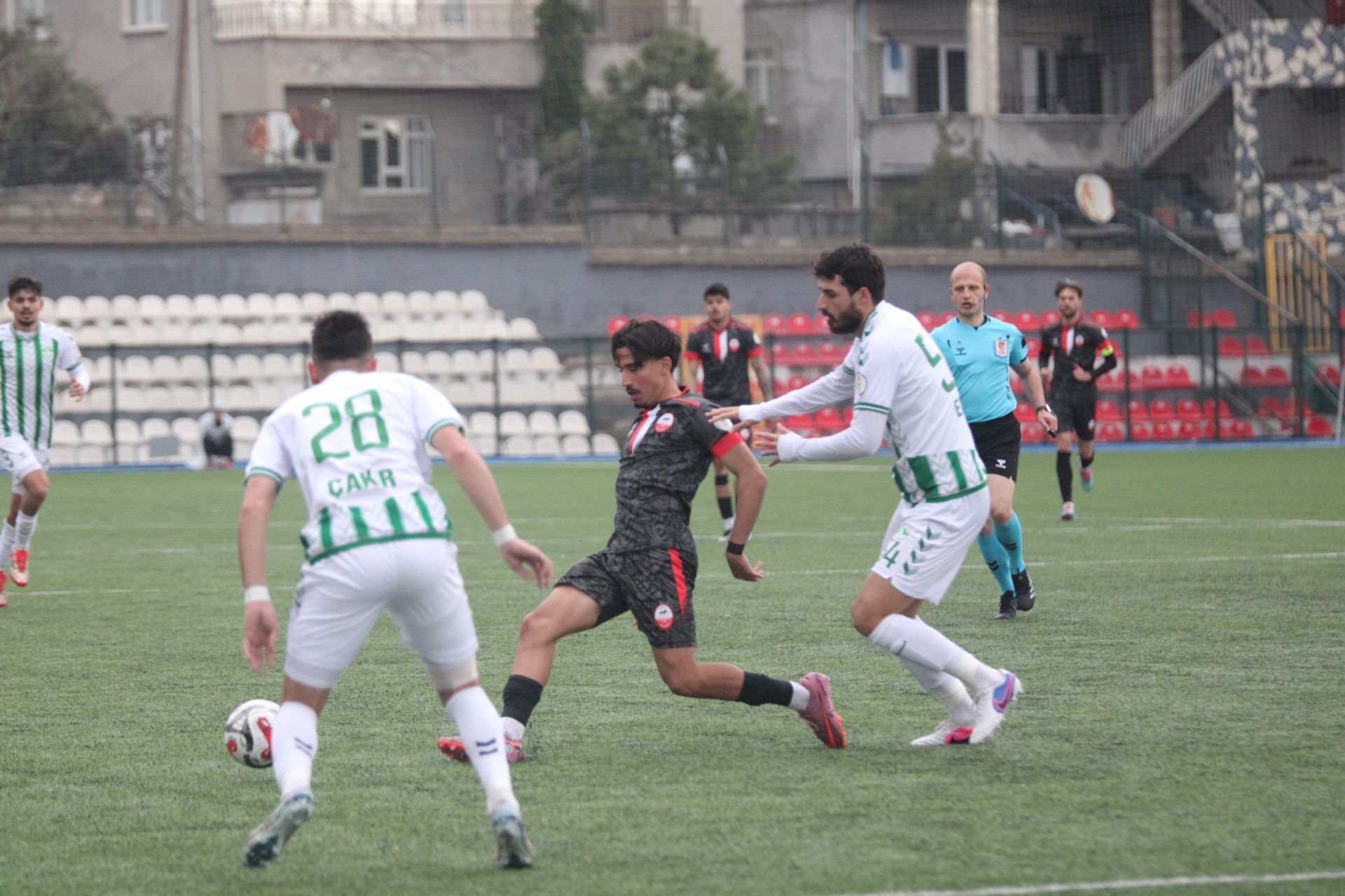 Düşme Hattı Yangın Yerine Döndü (2)