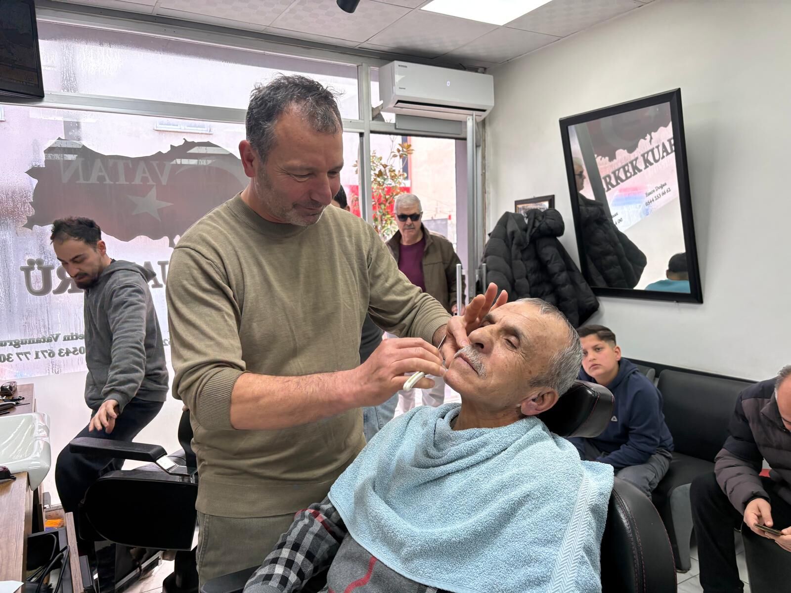 Kırşehir’de Berber Koltukları Boş Kalmıyor