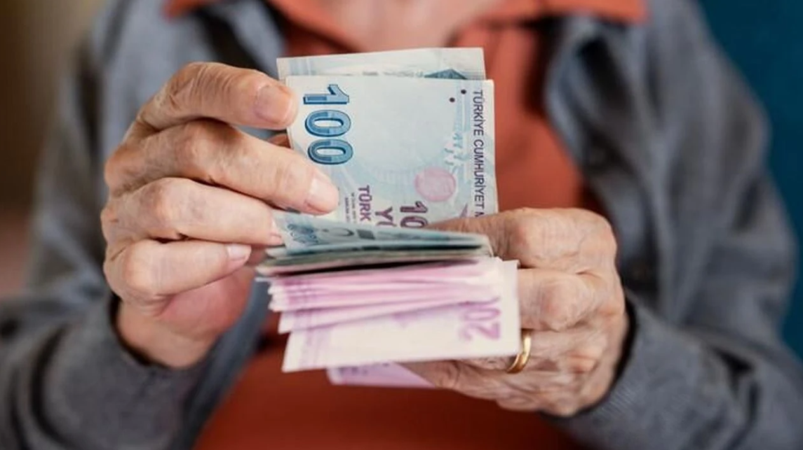 Kırşehir’de Emeklilerin Maaş Ve Ikramiye Ödemeleri Başlıyor